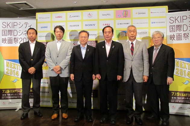 （左から）瀧沢氏、佐藤氏、奥ノ木氏、上田氏、新藤氏、八木氏